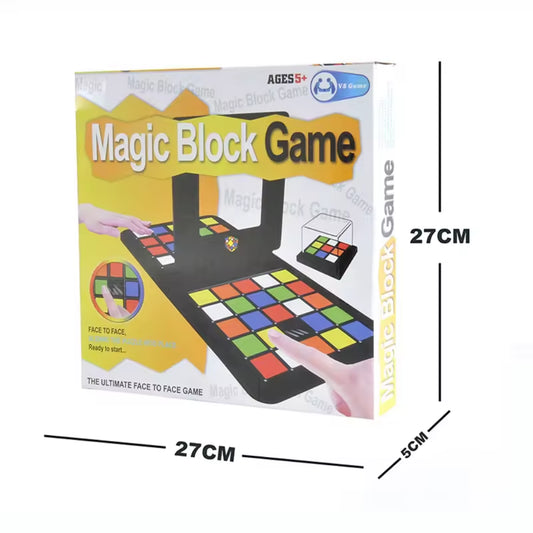 Enfant jouant avec Magic Blocks Game – blocs colorés pour stimuler la logique